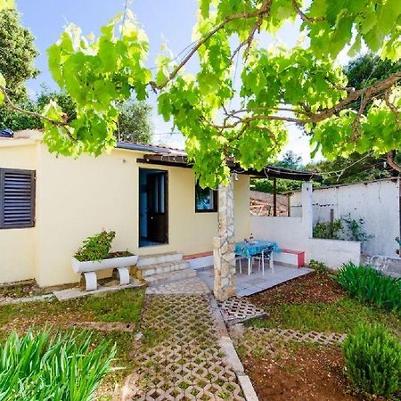 House Barbarina Villa Rogac Exterior photo